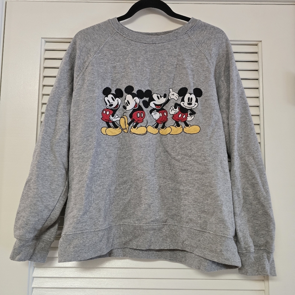 Disney - Mickey Mouse Long-Sleeve Pullover Sweater